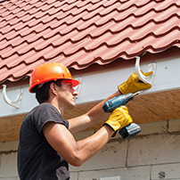 Rain Gutter Installers Working