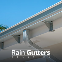 A close-up side-by-side visual focus showing heavy-gauge aluminum fastened with high-wind structural hangers versus a lightweight corporate bracket setup on a luxury home fascia