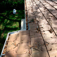 Rain Gutter with Leaves Inside Thumbnail